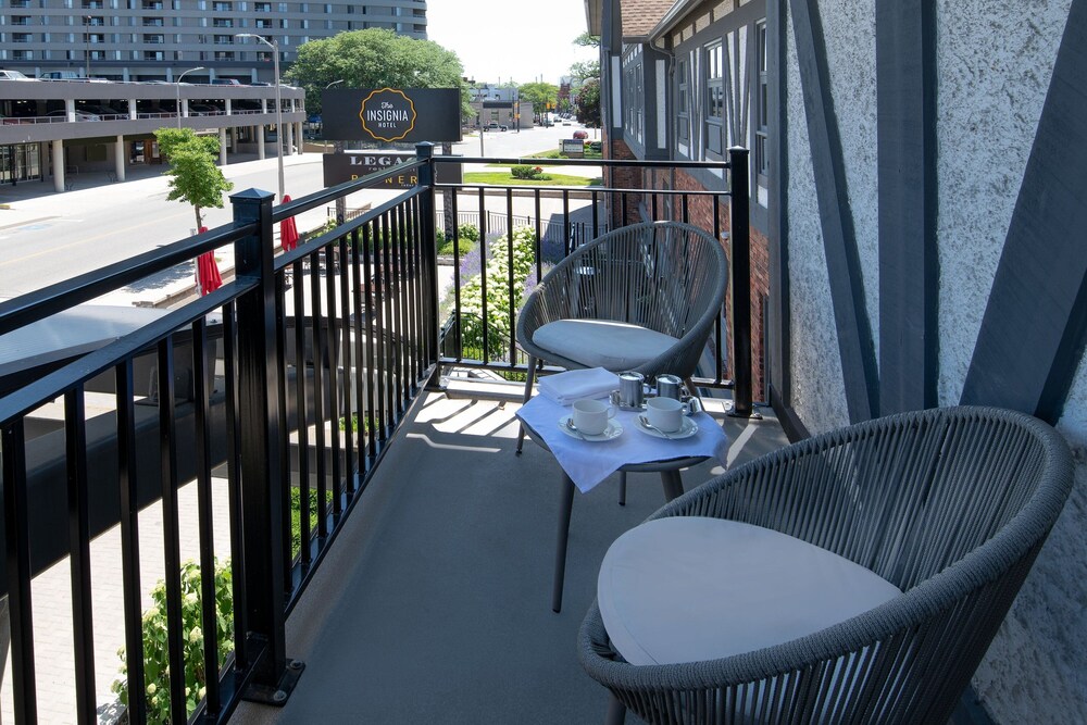 The Insignia Hotel, Sarnia, a Tribute Portfolio Hotel 49/55