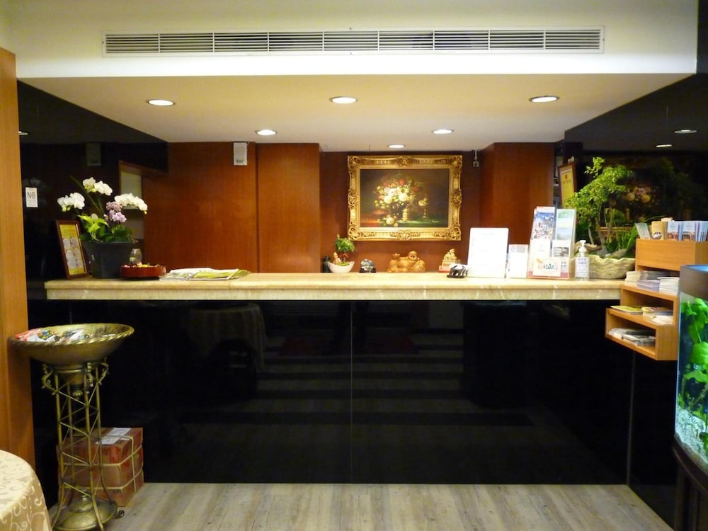 Eastern Beauty Hotel 5/26