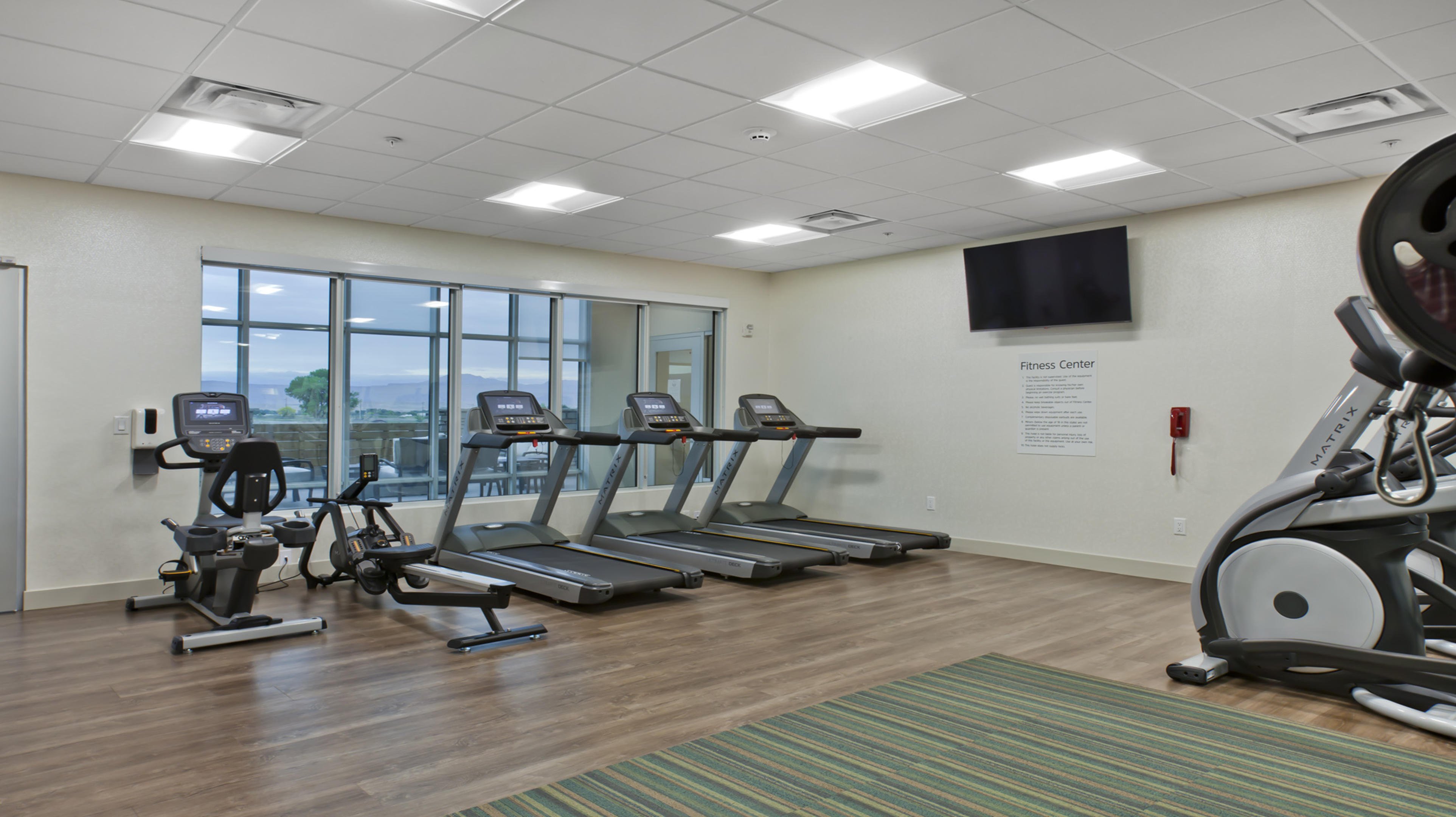 Holiday Inn Express And Suites Green River 35/67