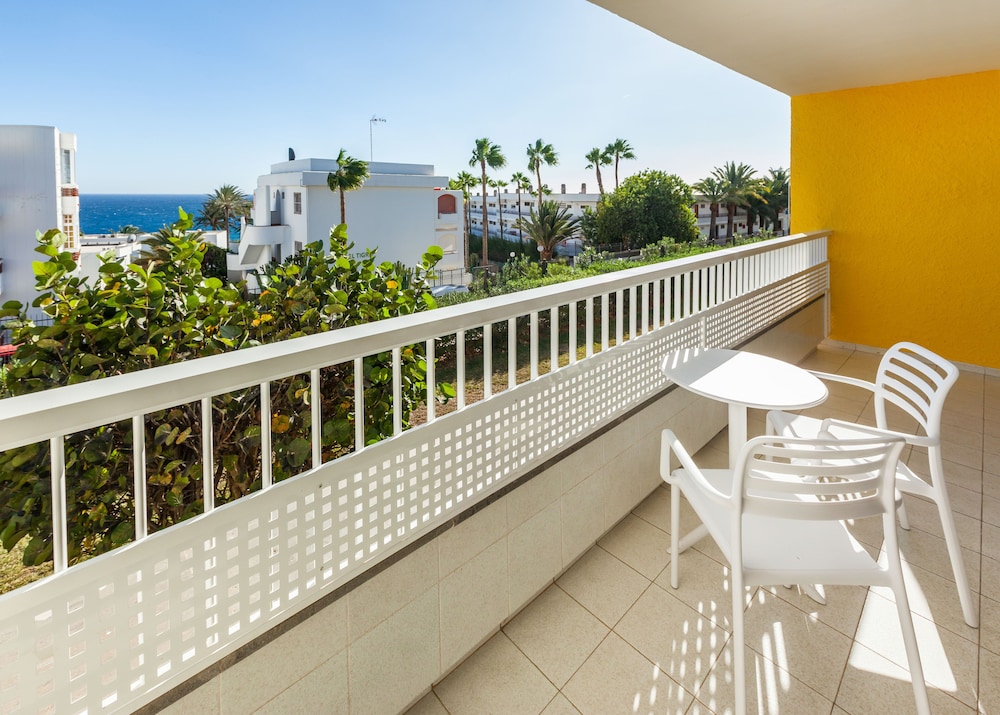 Abora Interclub Atlantic by Lopesan Hotels 6/70