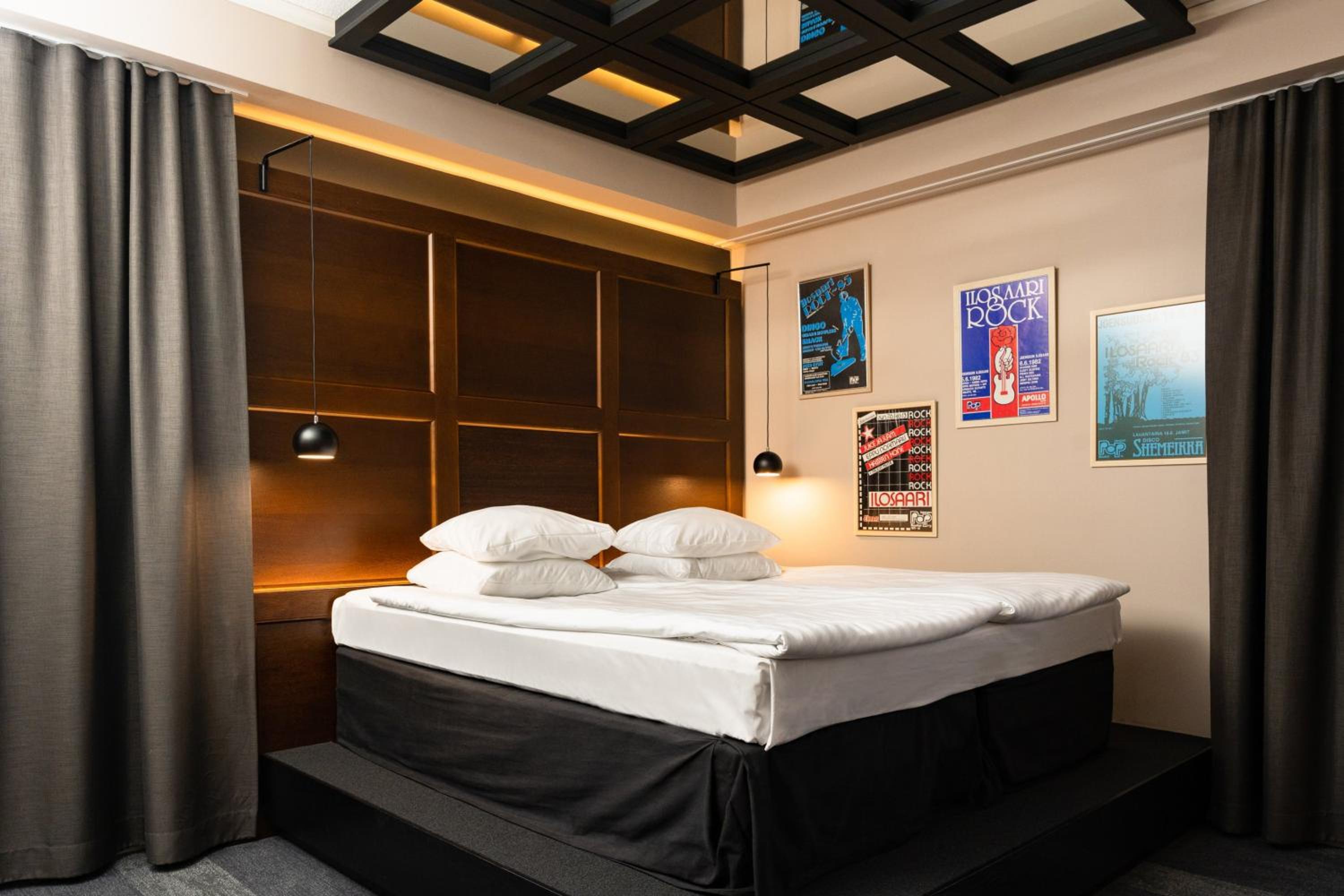 rooms