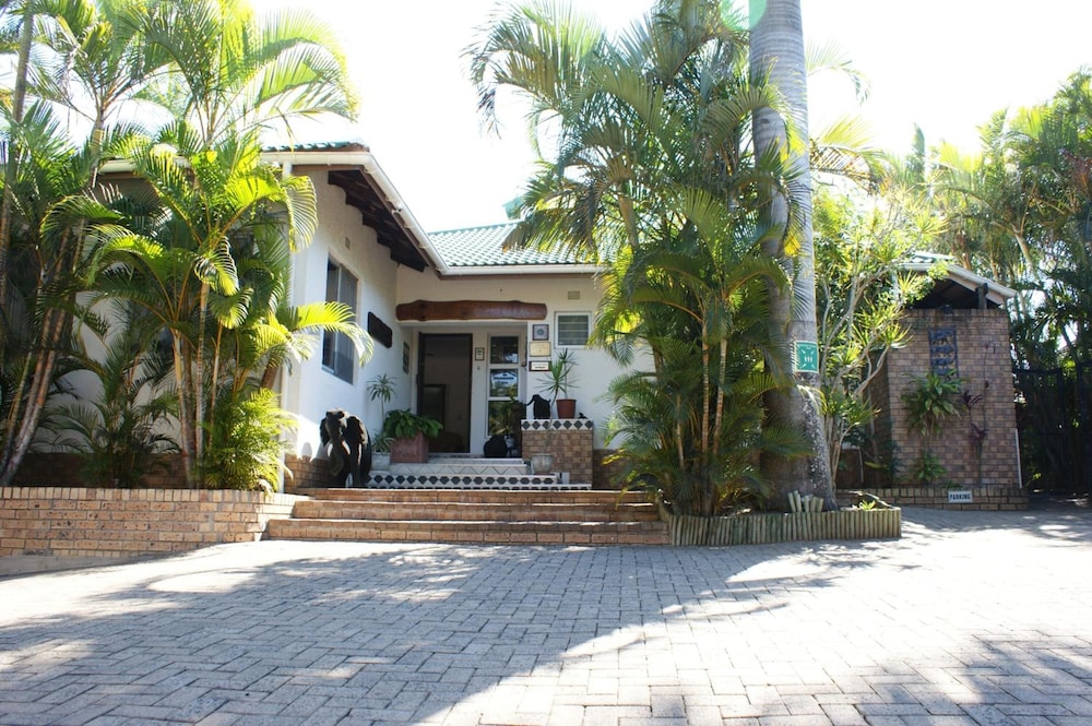 Bhangazi Lodge 33/39