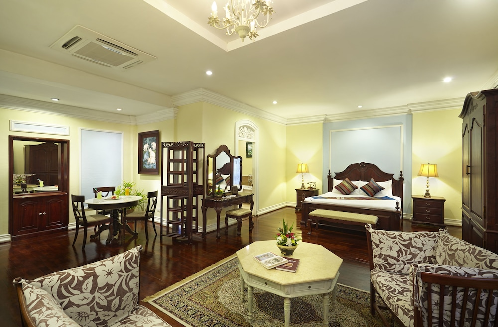 VILLA SANTI HOTEL 14/32