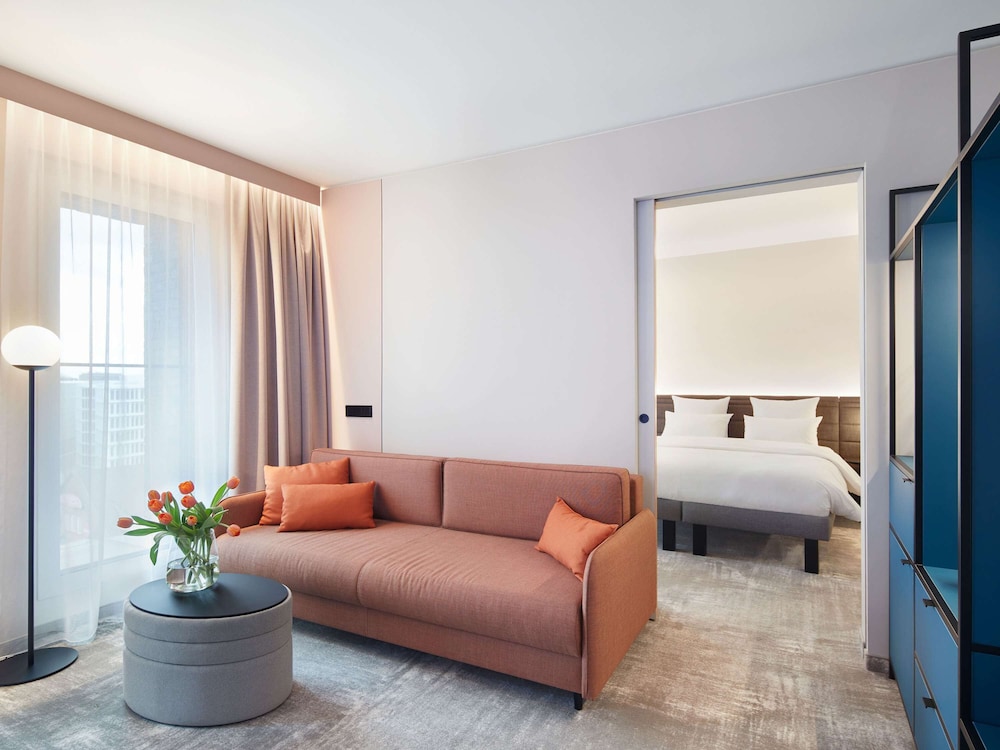 Novotel Hamburg Central Station 34/50
