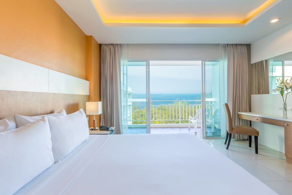 Chanalai Hillside Resort 22/74