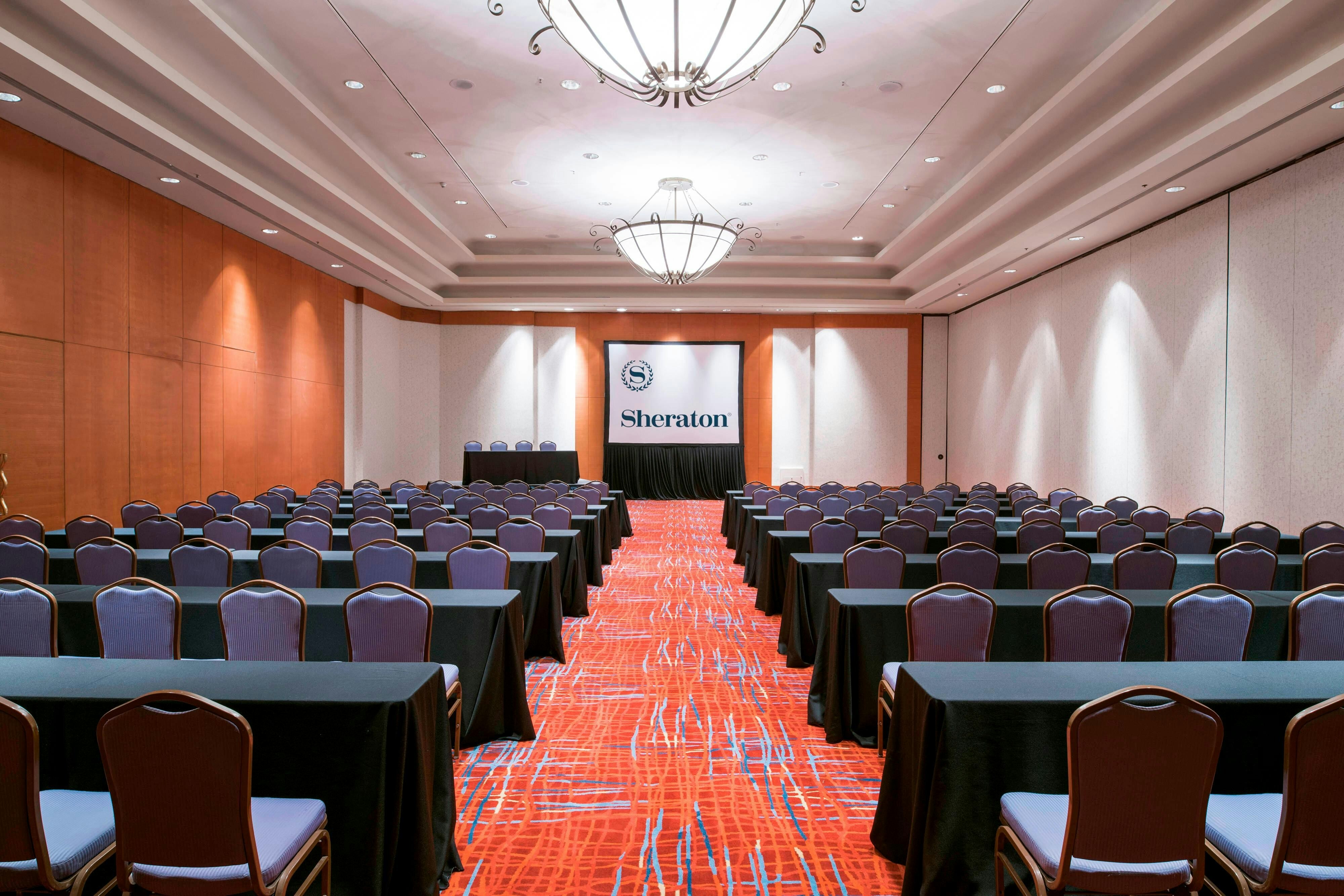 Sheraton Pilar Hotel and Convention Center 23/32