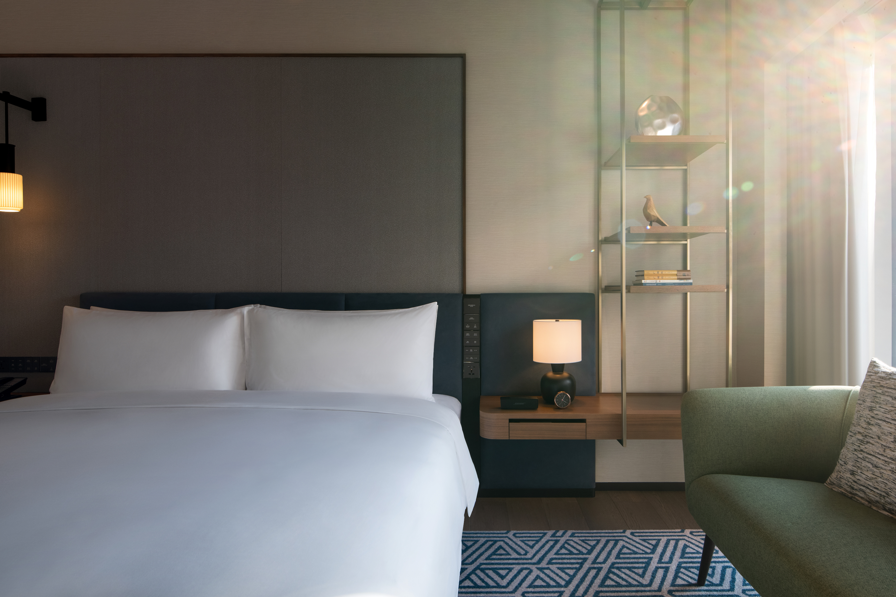 Executive, Suite