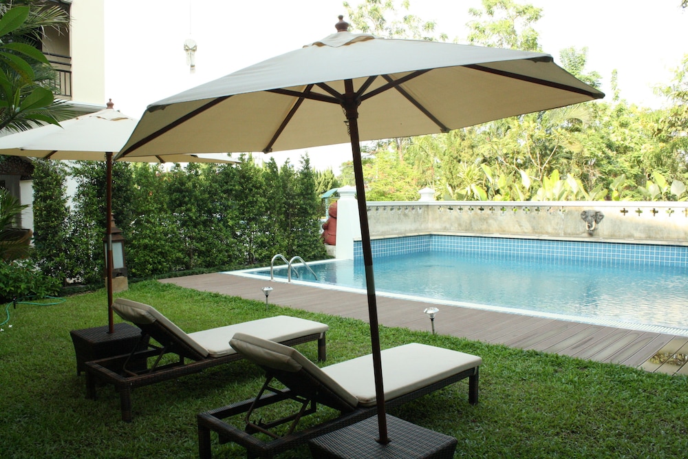 PHOOM THAI GARDEN HOTEL 19/22