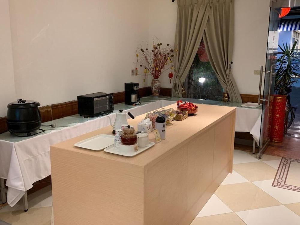 Taihu Hotel Sun Moon Lake 57/65