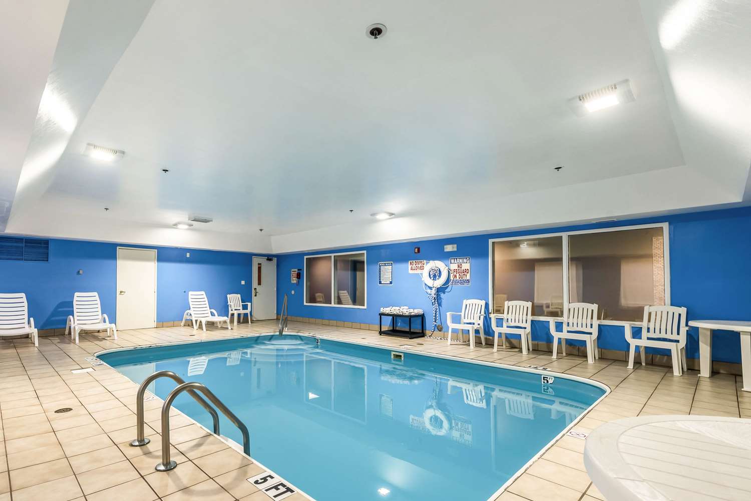 Comfort Inn & Suites Dayton, OH 5/10