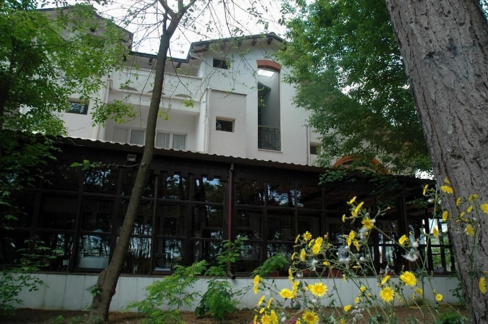 Hotel La Villa photo1