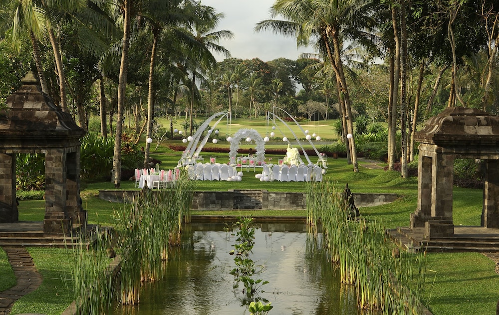 Hyatt Regency Yogyakarta 70/76