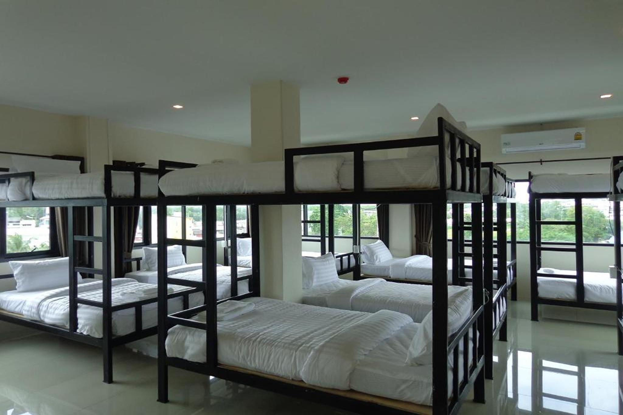 Mixed Dorm, Adult Only