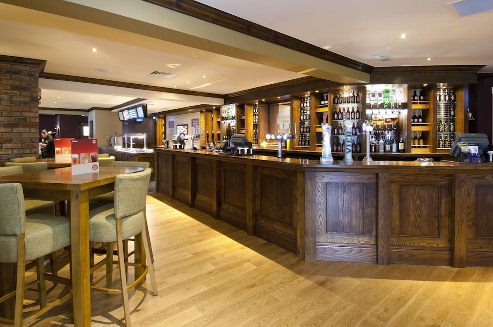 Premier Inn Bicester 40/56