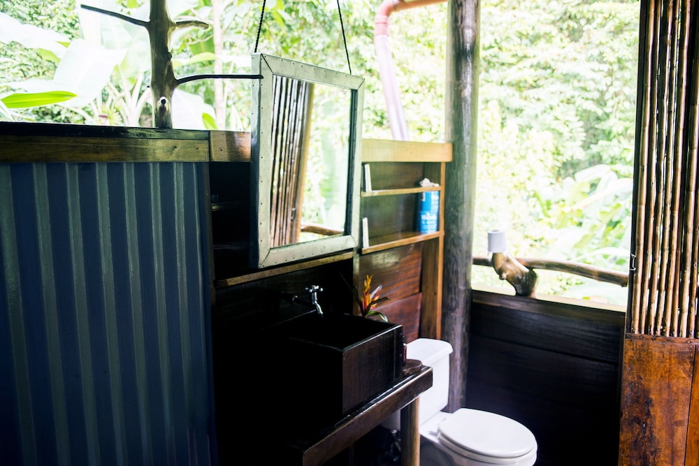 La Loma Jungle Lodge & Chocolate Farm 62/63