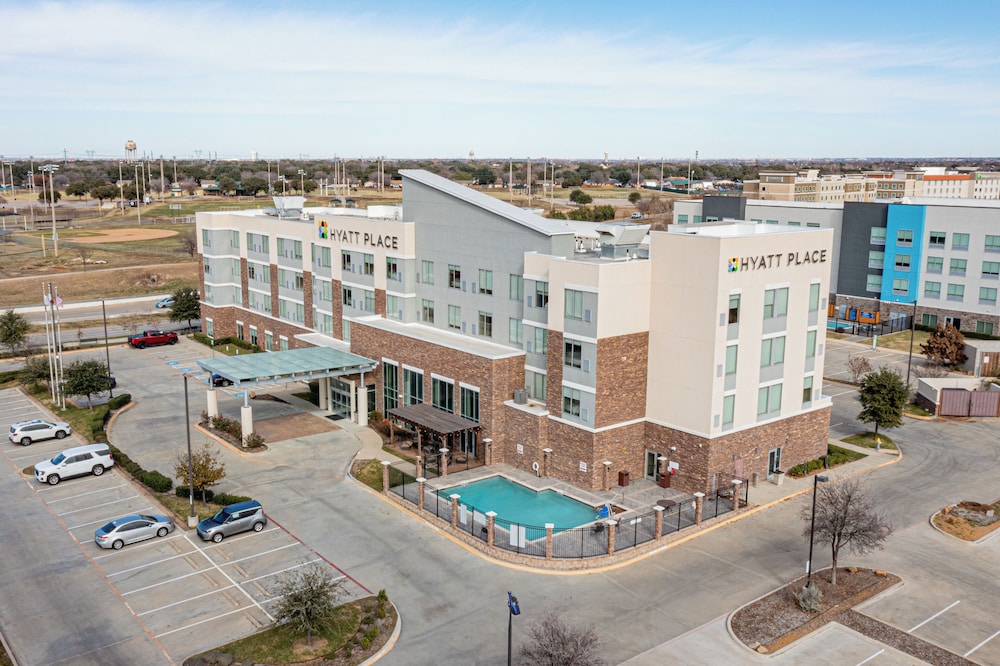 Hyatt Place Dallas/The Colony 12/61