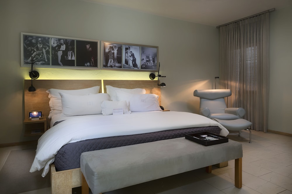 Billini Hotel 20/75