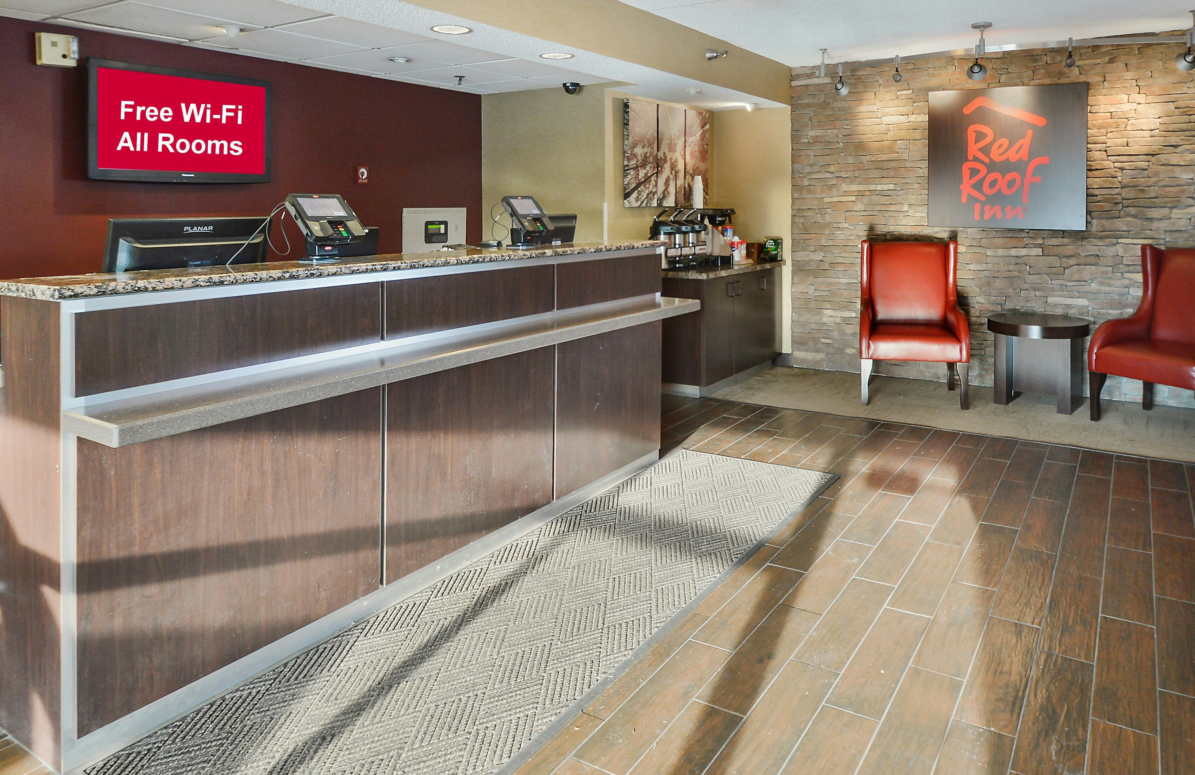 Lobby at Red Roof Inn Lexington South, LEXINGTON - KY