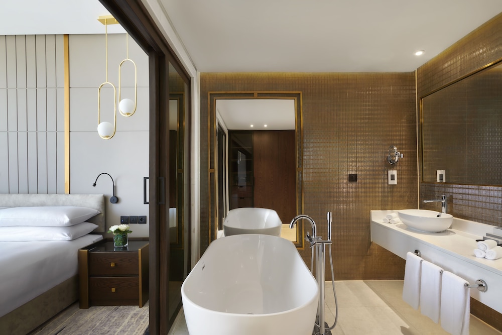 Crowne Plaza West Cairo Arkan 21/78