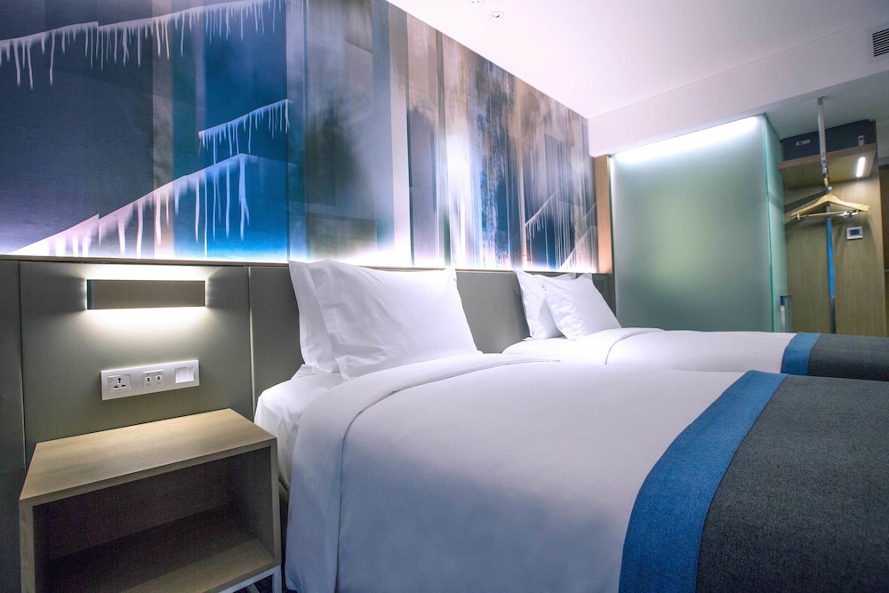 Holiday Inn Express Manila Newport World Resorts 15/54
