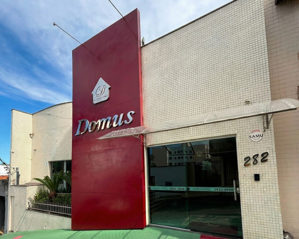Domus Hotel 2/45