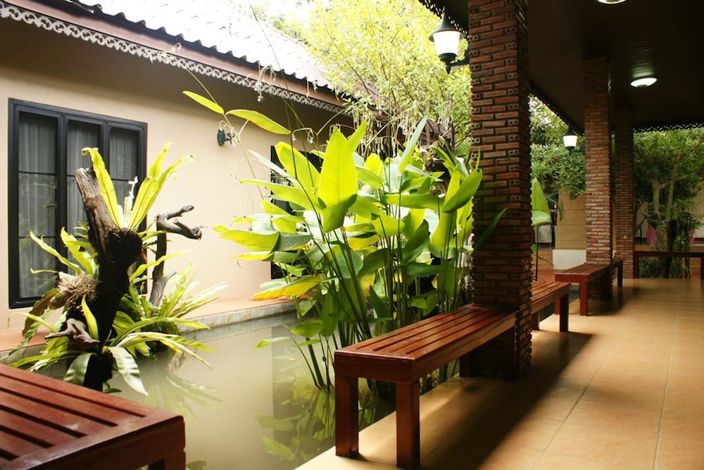 Juntra Resort And Hotel 40/54