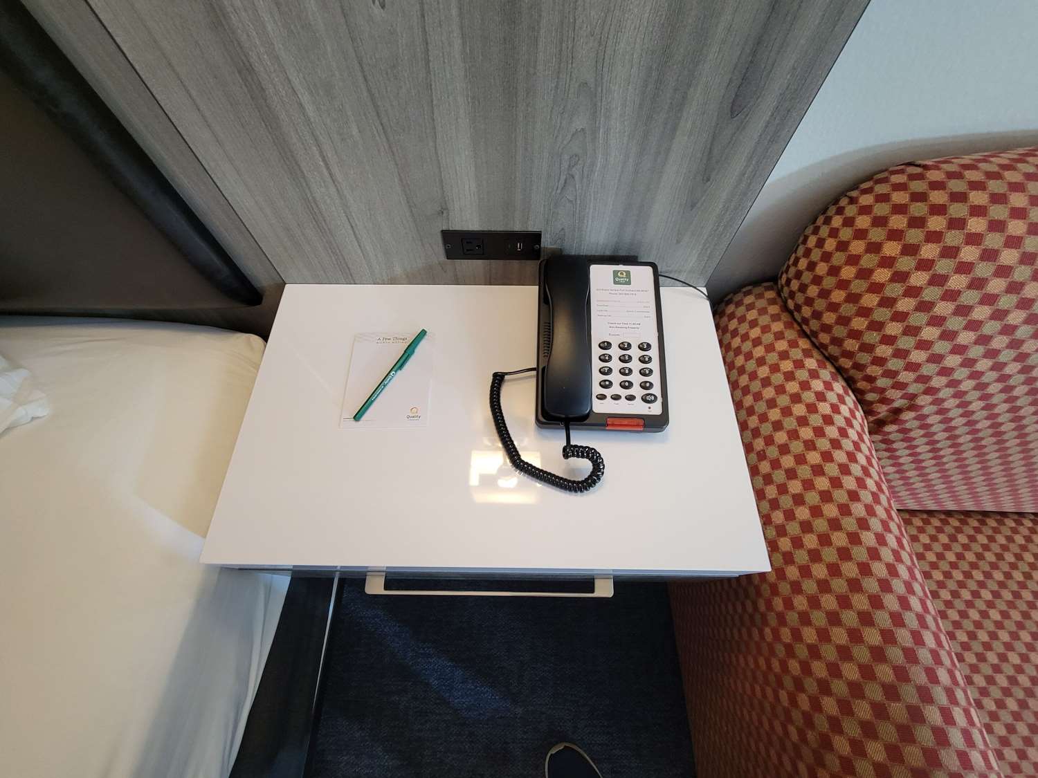 Quality Inn Port Orchard, WA 24/42