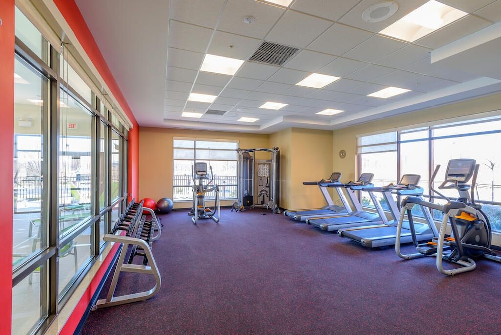 Towneplace Suites By Marriott Frederick 17/31