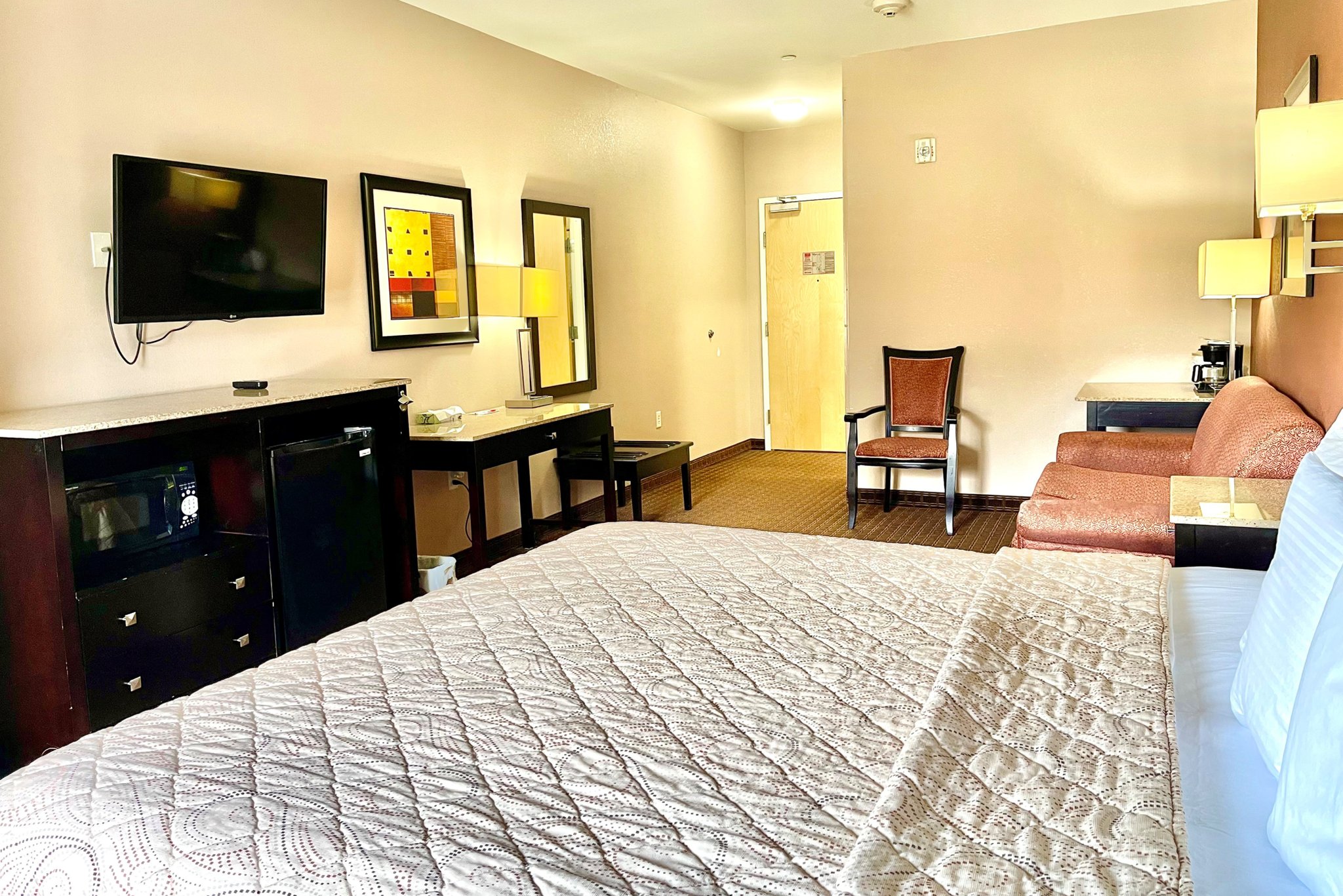 Red Carpet Inn And Suites Monmouth Jtc 24/38