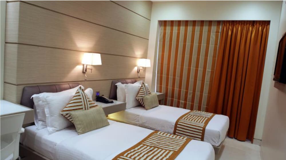 Residency Fort 22/56