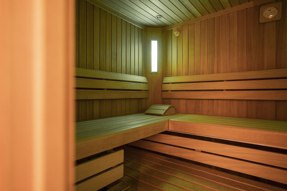 BEAUTY & SPORTHOTEL TIROLERHOF 26/50