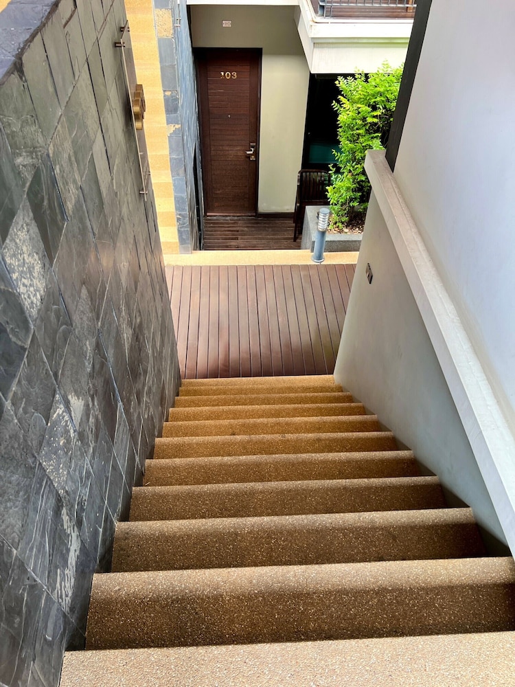 Yotaka Bangkok Hotel 8/49