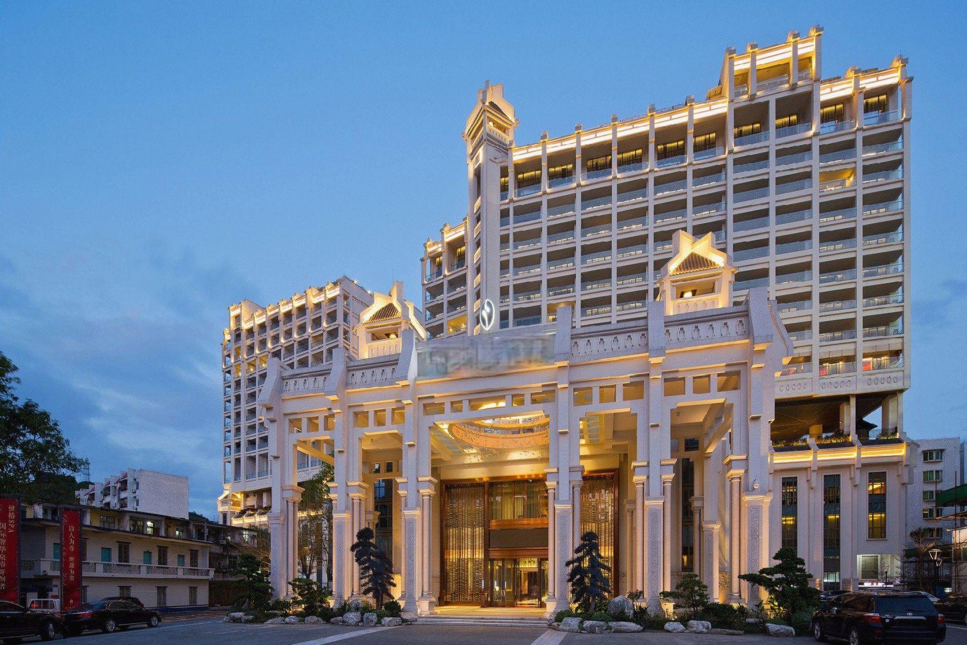 Biquan Kongzhong Hot Spring Hotel 2/37