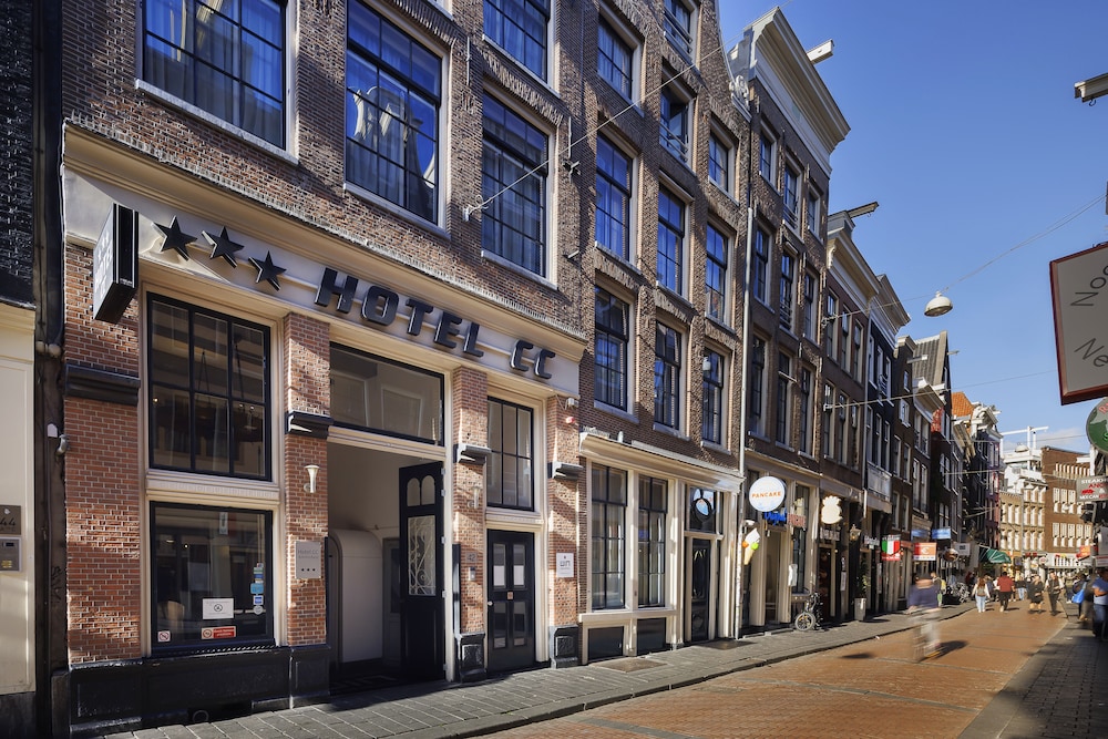 Hotel CC 4/50