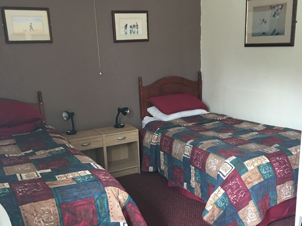 The Tower Arms Hotel 15/50