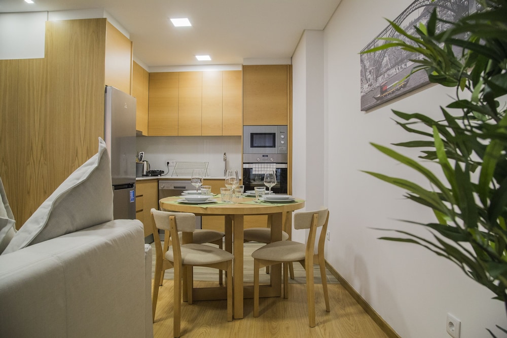 Spot Apartments Trindade 62/66