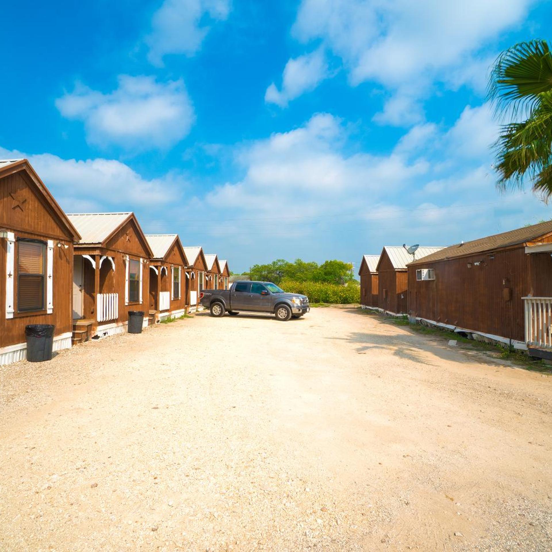 Grand Eagle Ford Lodge & RV Park Tilden By OYO 53/58