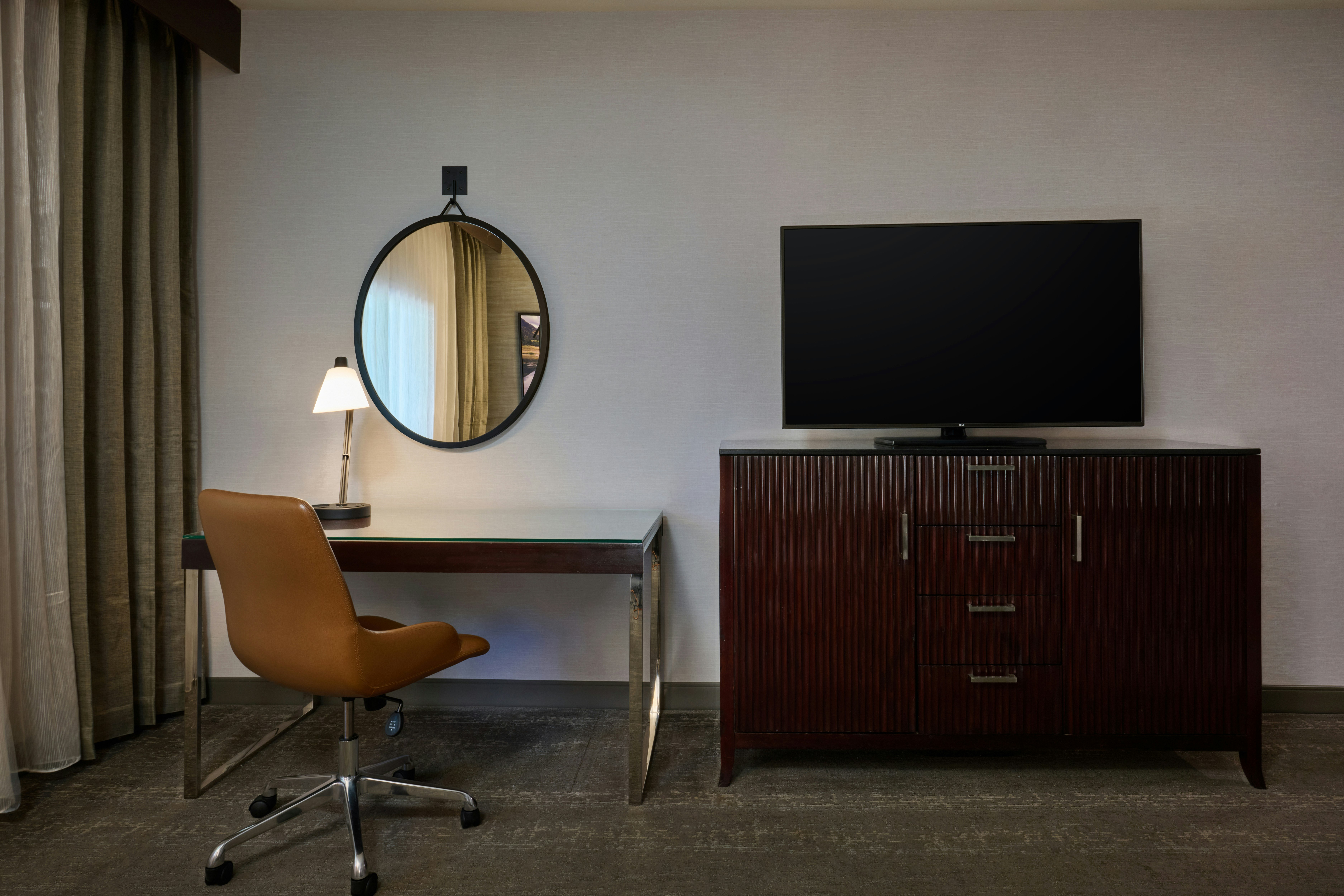 DoubleTree by Hilton Flagstaff 60/72