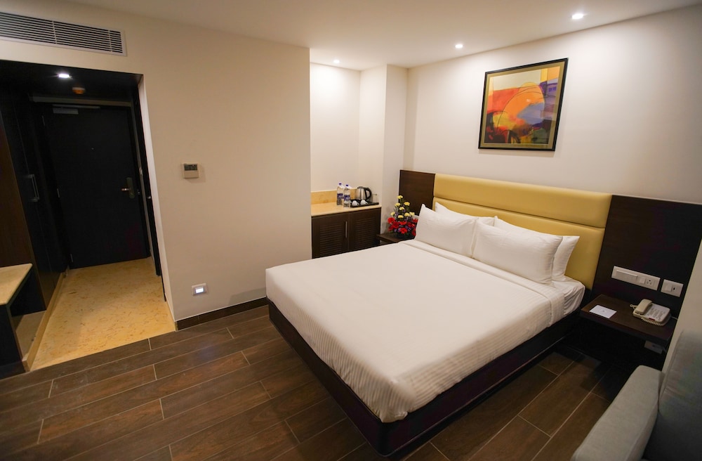 Jaag Hotel 11/50