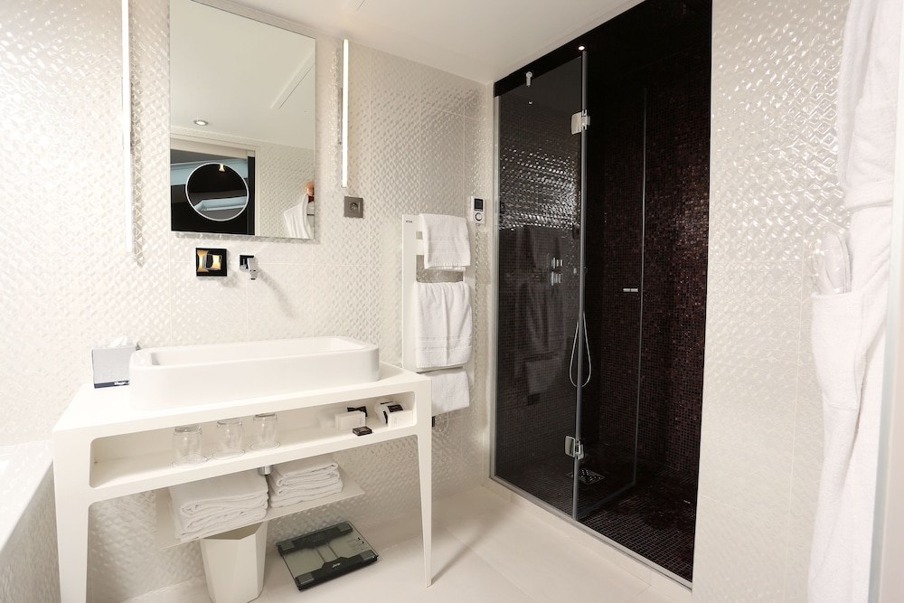 Hotel Le Malown 23/28