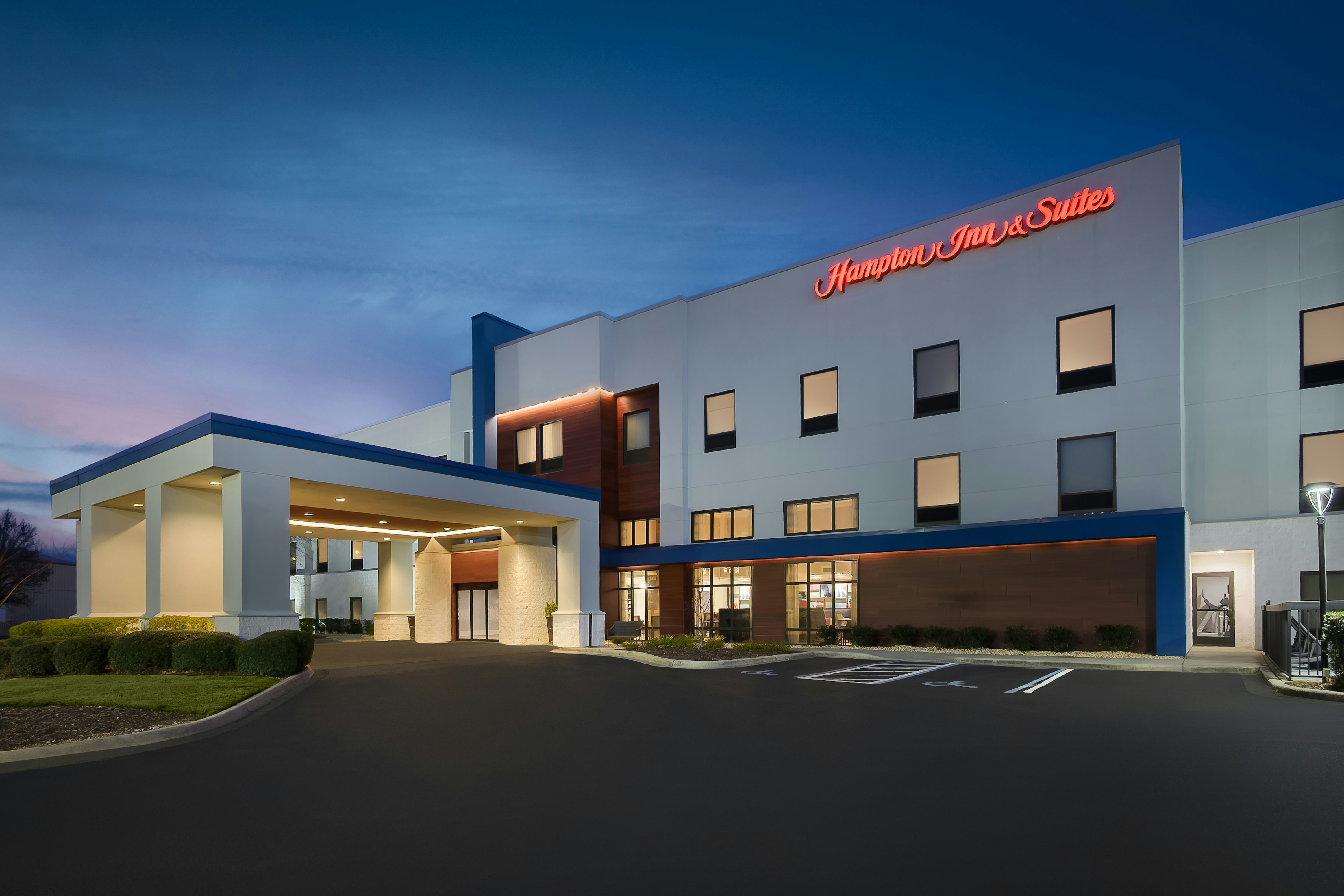 Hampton Inn & Suites Birmingham-Pelham (I-65) 2/48