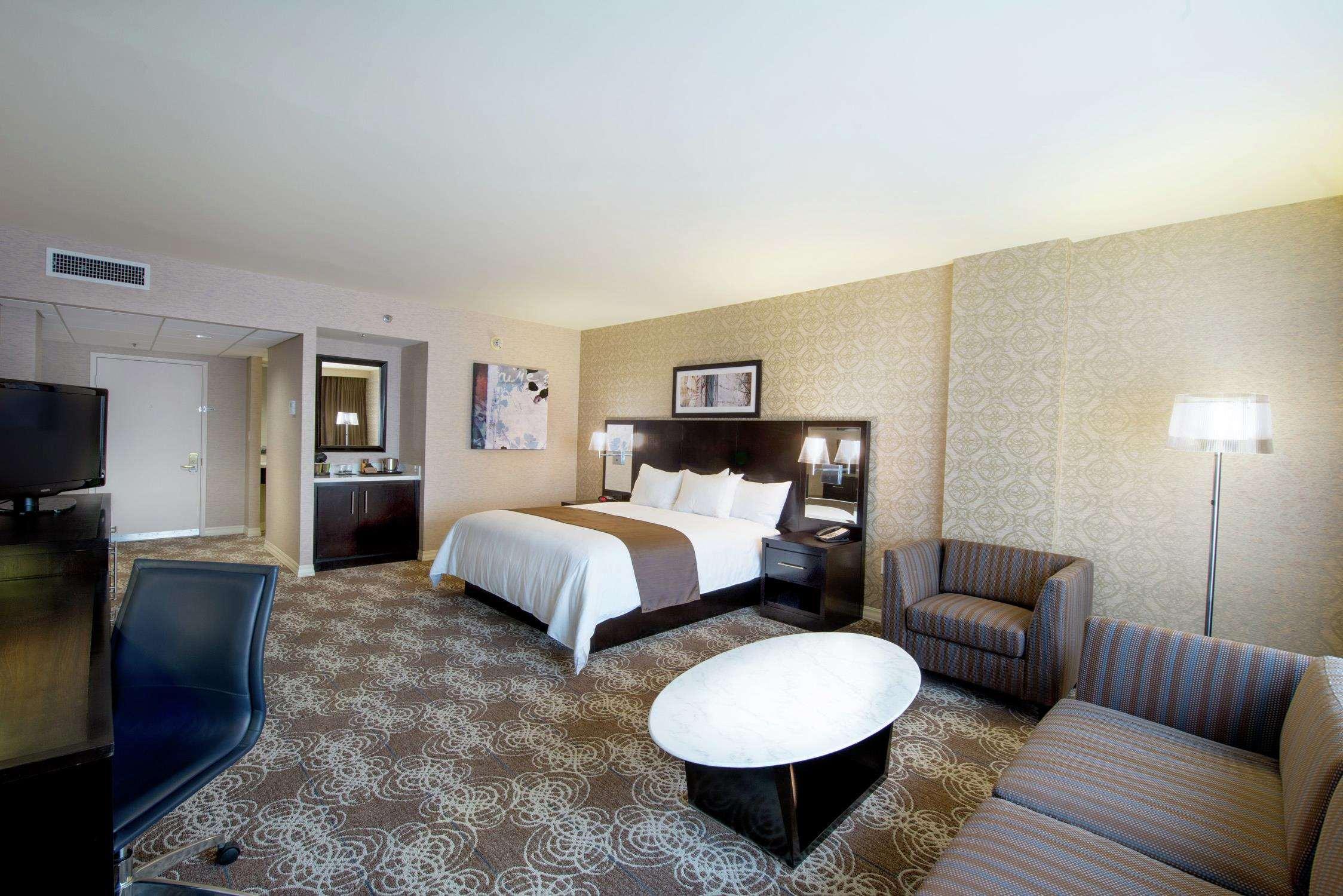 Room at Doubletree By Hilton Hotel Binghamton, BINGHAMTON - NY