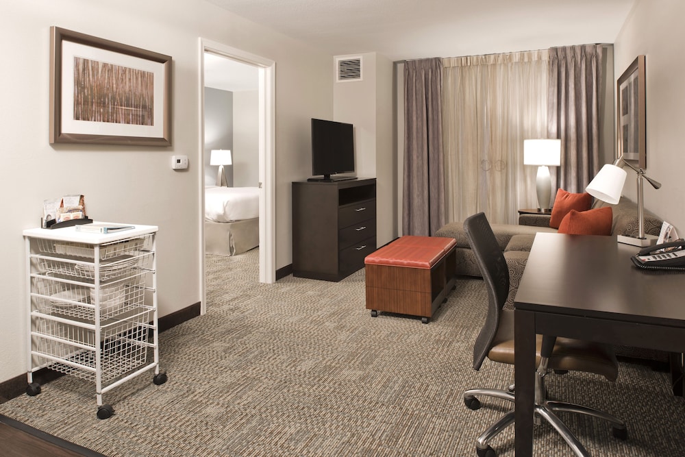 Staybridge Suites Charlotte Ballantyne 45/70