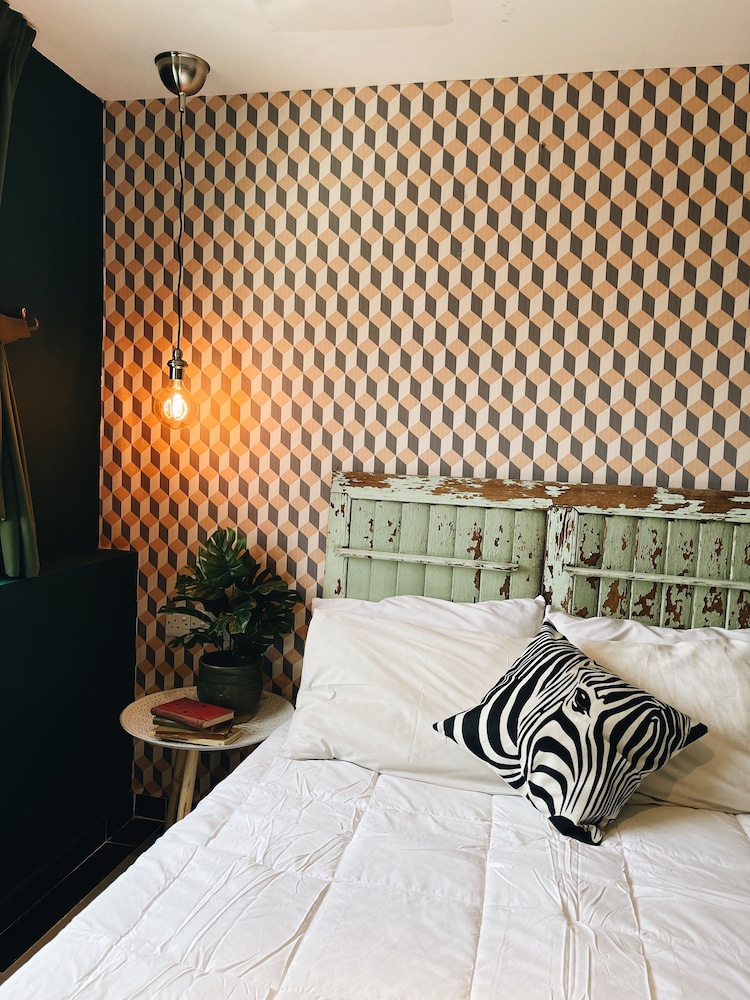 Hotel Chennai by Wink 9/59