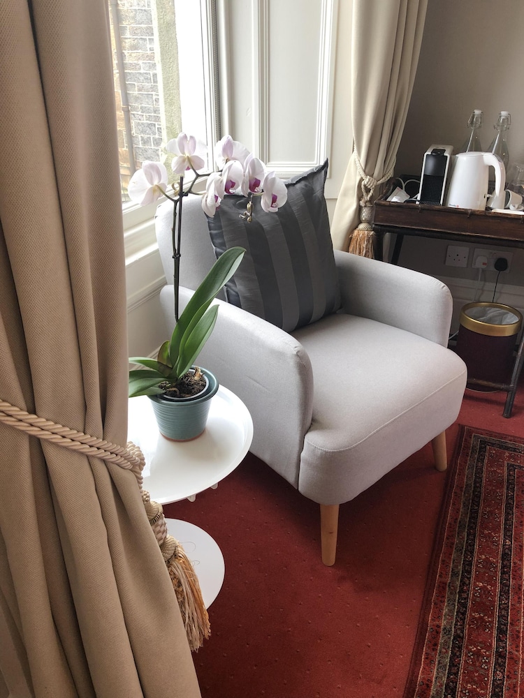 Sheridan Guest House 23/50