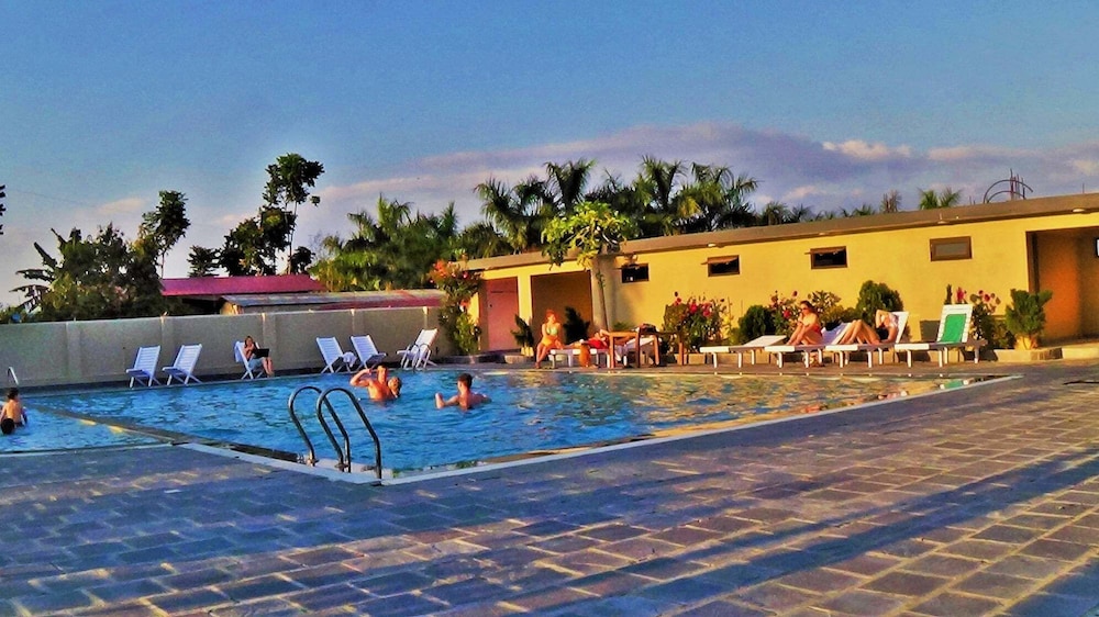 Hotel Monalisa Chitwan 14/32