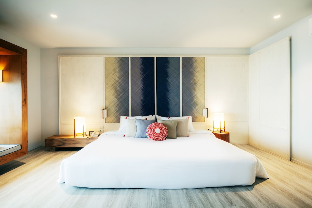 Rocky's Boutique Resort 6/50