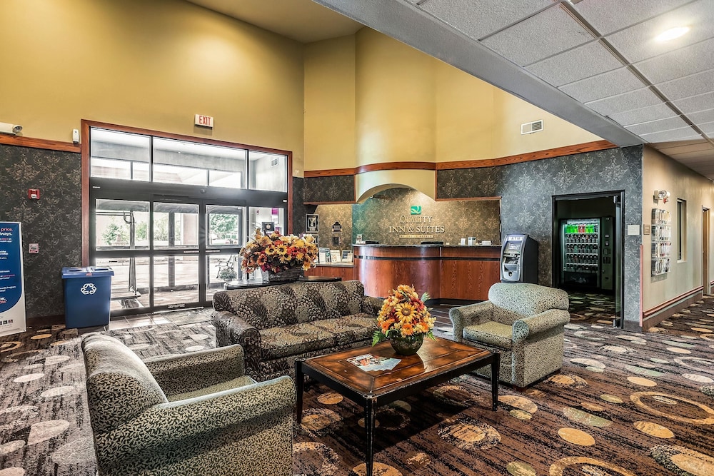 Quality Inn & Suites Hannibal West 26/40