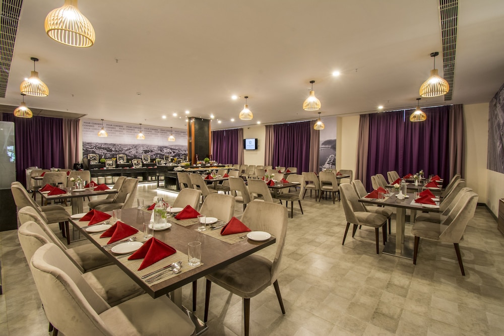 Mantris Hotel 15/22
