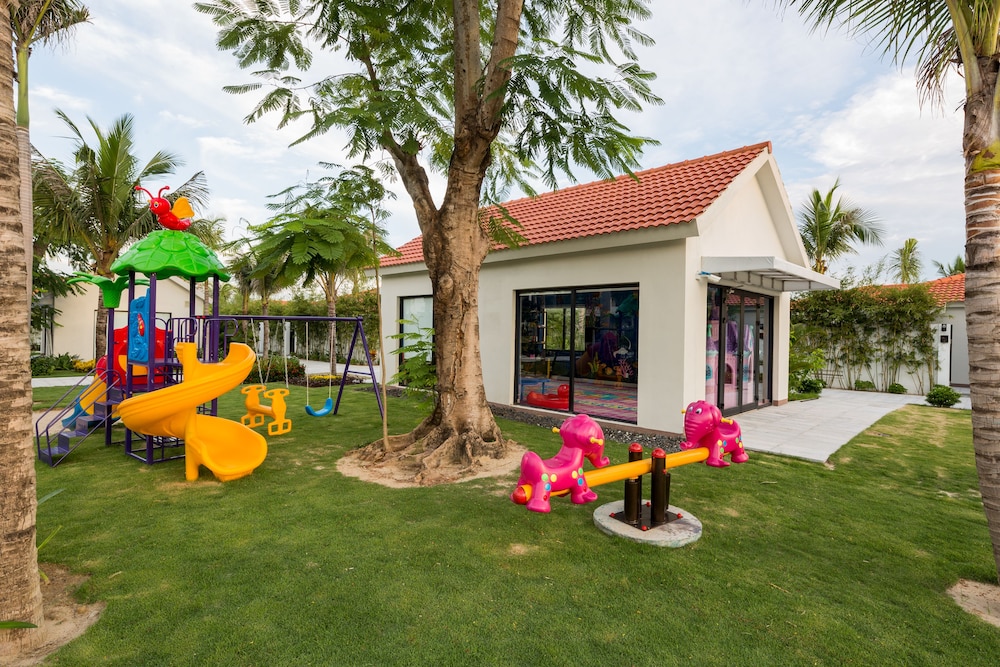 Grandvrio Ocean Resort Danang 68/77